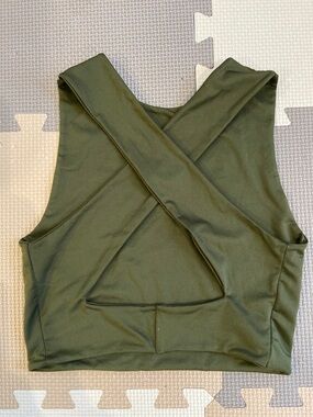 Olive Green Cross-Back Women's cropped Top